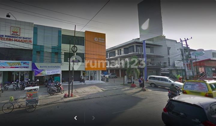 Premium Ready-to-Use Shop House on Jendral Sudirman Street, Siliwangi