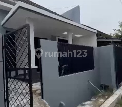 For Sale Immediately: Strategic Home in Puri Anjasmoro Block A 1