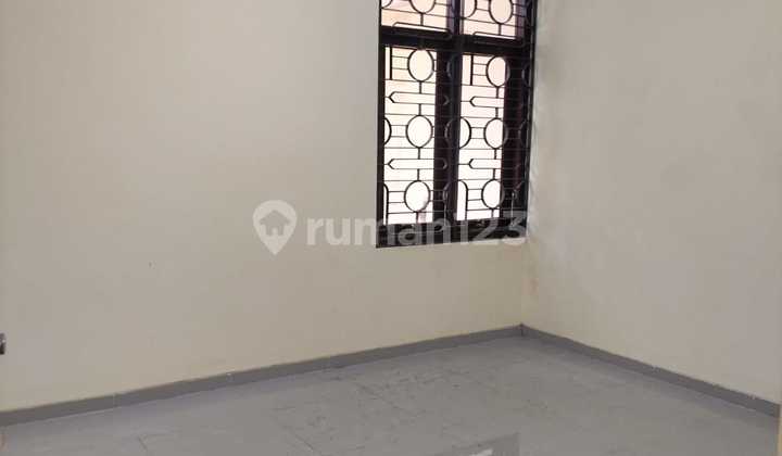 Rumah Bagus Siap Huni Startegis di Tanah Mas 2
