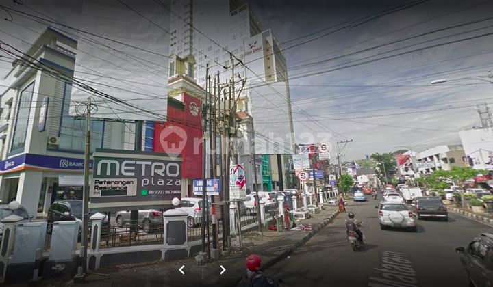 3-Story Exclusive Ruko Ready for Business on MT Haryono 2