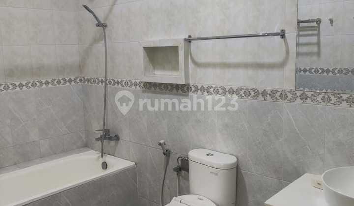 Rumah Bagus 2 Lantai Lokasi Strategis Siap Huni Bebas Banjir di Candisari Jl Sinabung Semarang Tengah 2