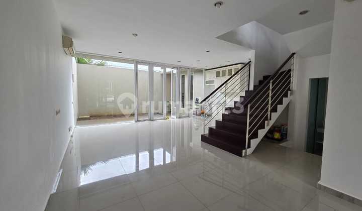 Rumah Premium Siap Huni Strategis di Citrasun Garden Banyumanik 2