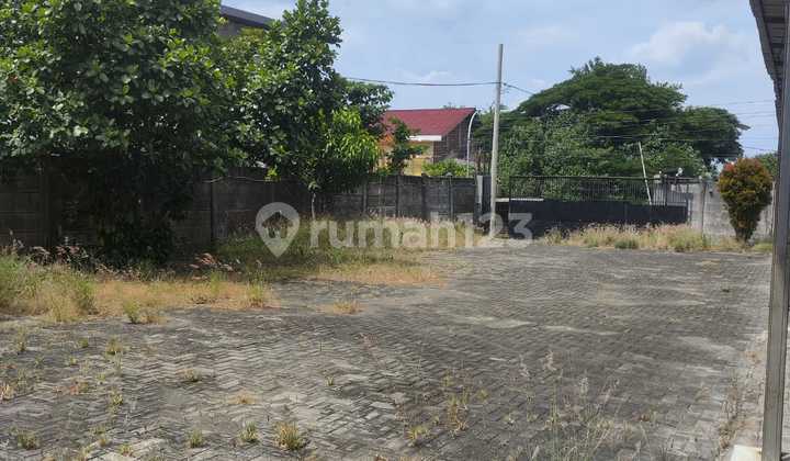 Strategic Land Ready to Use on the Edge of Padi Raya Main Road 2