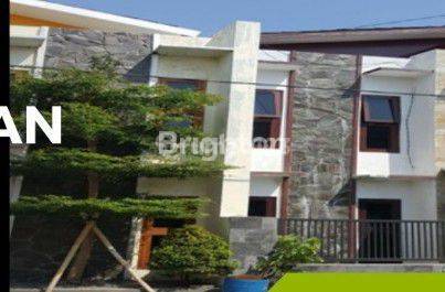 RUMAH 2 LANTAI DI PERUMAHAN GRAHA MANDIRI SAWAHAN 2