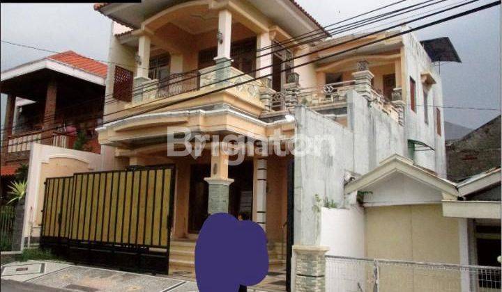 RUMAH 2 LANTAI DI PERUM OTAWA DEKAT SOLO BARU 1