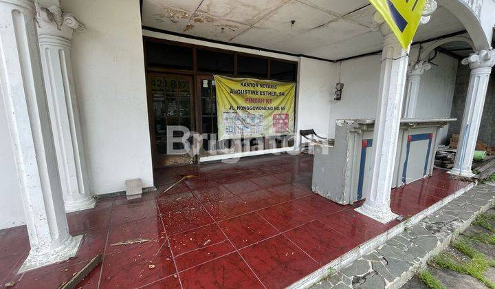 RUMAH DI KOTA BARAT SURAKARTA COCOK UNTUK USAHA 2