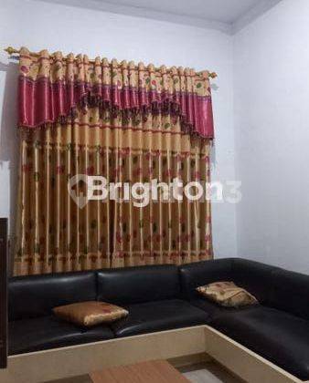 RUMAH MEWAH 2 LANTAI DENGAN BALKON & PAGAR TEMBOK DI COLOMADU 2