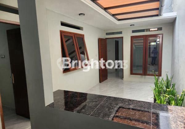 RUMAH BAGUS DEKAT RI 1 COLOMADU SOLO 2