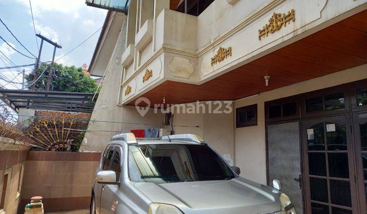 Rumah 3 Lantai Bagus Unfurnished SHM di Cengkareng, Jakarta Barat 1