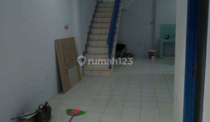 Rumah 2 Lantai Bagus SHM di Cengkareng, Jakarta Barat 2