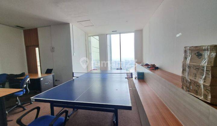 Gold Coast Office Semi Furnished view laut 2