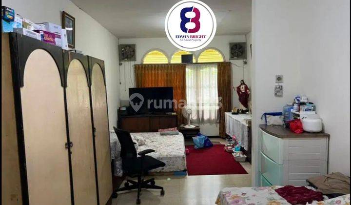 Rumah Bagus Unfurnished di Mampang, Jakarta Selatan 6