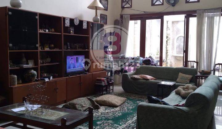 Rumah di Gandaria city 2 Lantai Hadap Utara Siap Huni  2