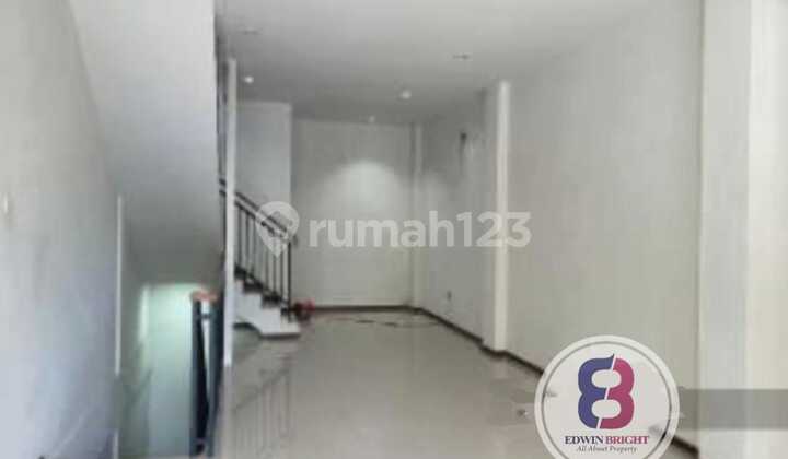 ruko 2 lantai siap huni di pasar modern bintaro 6