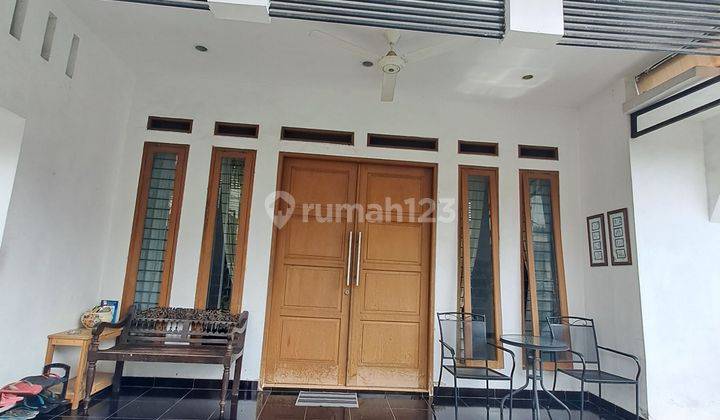 Rumah Cantik nyaman siap huni di Radio dalam Jakarta Selatan  1