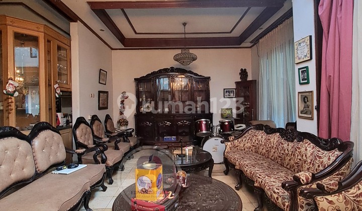 Rumah Rapih 2 Lantai Pondok Pinang Dekat Tol