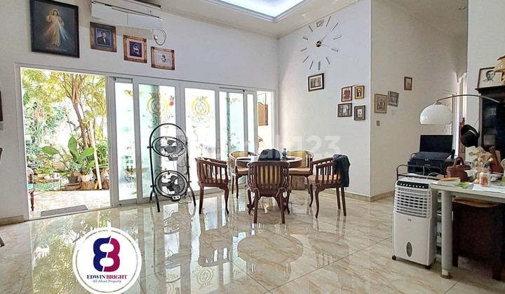 Rumah Furnish Cozy Dalam Perumahan Di Pangkalan Jati Cinere