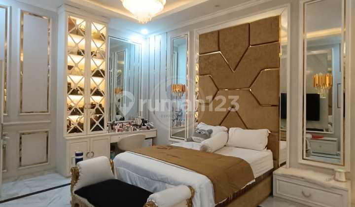 Rumah Furnish Mewah Dekat Rempoa Jakarta Selatan 2