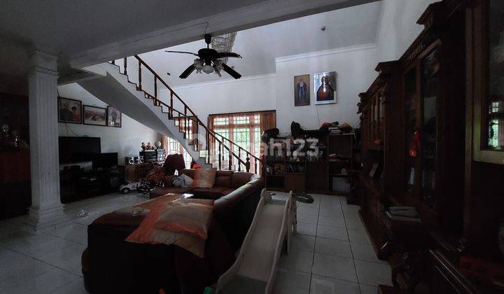 di Jual Rumah Bagus Jalan Lingkar, Duren Sawit, Jakarta Timur 030 6