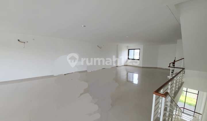 Dijual Hunian Mewah Ruko 3 Lantai New East, Terletak di Kawasan Ramai, Dekat Aeon Mall Dan Area Komersial, Jakarta Garden City, Cakung, Jakarta Timur