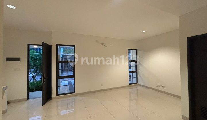 Jual Cepat - Turun Harga Hunian Modern French Style Cluster Maison De Wisteria, Metland Menteng - Lokasi Premium!! 028 Jual Cepat - Turun Harga Hunian Modern French Style Cluster Maison De Wisteria, Metland Menteng - Lokasi Premium!! 028