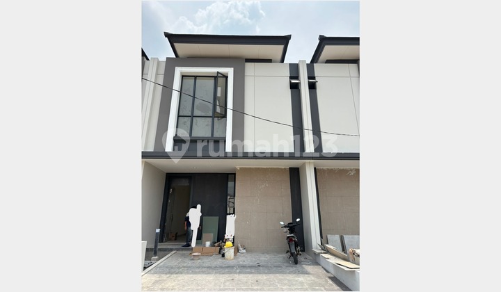 Jual Rumah 2 Lantai Limited Edition Cluster Asya Sentarum dengan High Ceiling, Lokasi Strategis di Jakarta Garden City, 015 Co 007 Jual Rumah 2 Lantai Limited Edition Cluster Asya Sentarum dengan High Ceiling, Lokasi Strategis di Jakarta Garden City, 015 Co 007