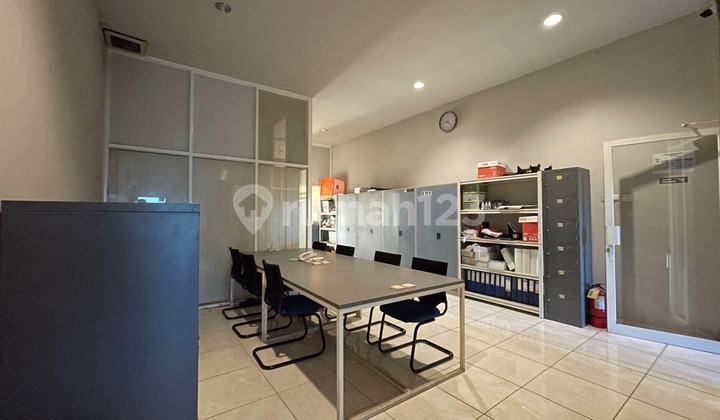 Dijual Cepat Ruko 2 Lantai Dengan Layout Kantor Plus 6 AC Di Gamping, Sleman, 039 1