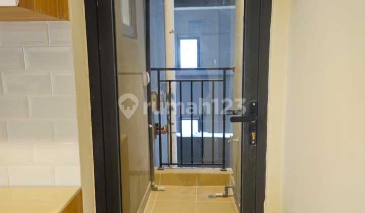 Disewakan Apartment Meikarta Full Furnished Siap Huni (006)