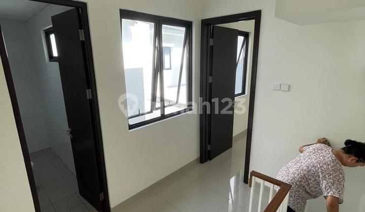 New 2-Storey House for Rent, Ready to Occupied Plus Attic Room - Laseine Cluster, Jakarta Garden City, Cakung 037