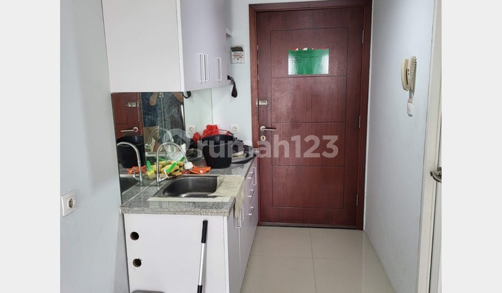 Dijual Cepat Apartemen Tamansari Mahogany Type Studio Semi Furnish, Telukjambe Barat, Karawang 030
