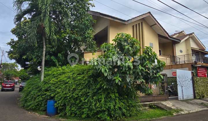 FOR SALE BELOW MARKET PRICE, NEGOTIABLE UNTIL DEAL, BSD NUSALOKA BLOCK F CORNER HOUSE 2