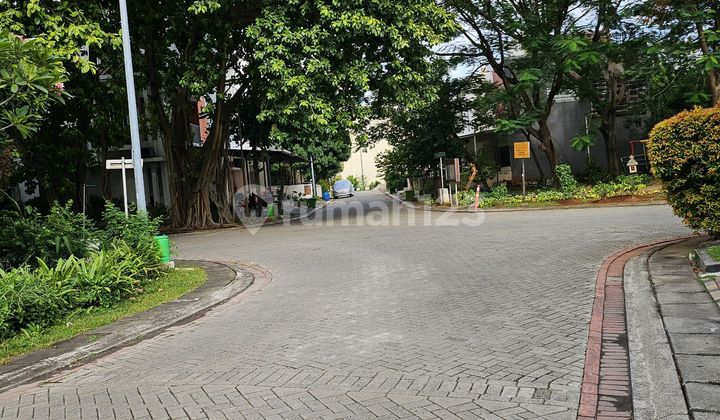 Rumah Hook Siap Huni 2 Lantai Dekat Mall 2