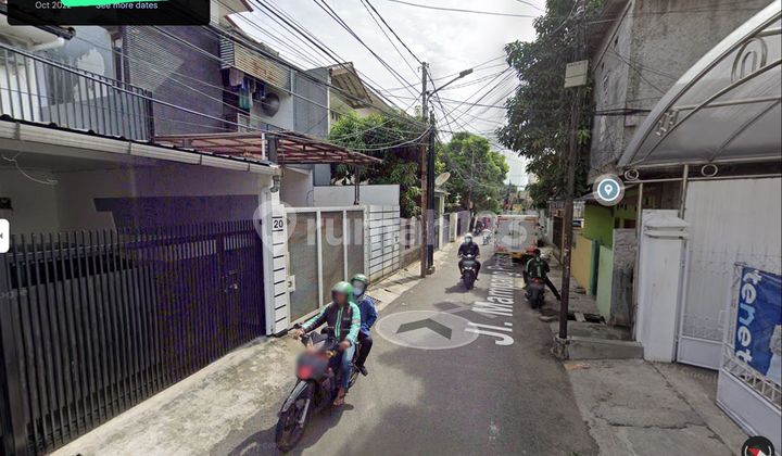 House for Sale Fully Furnished, Wow, Nice and Strategic in South Jakarta, Just Move In, Minimal Renovation Needed. 2