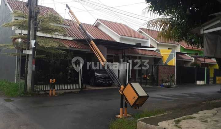 Dijual Rumah Sederhana Minimalis Dan 2 Mobil 1
