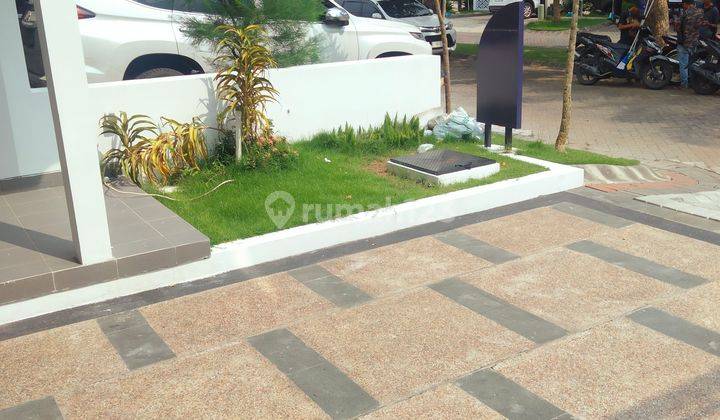 Rumah Sangat Mewah Dengan Kolam Renang Di Sidoarjo  2