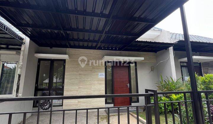 Rumah Termurah di Kedamean Selangkah ke Pintu Tol 1