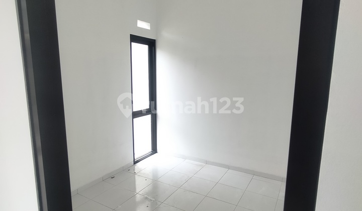 Only 5 Units!!! The Only 400 Million Rupiah House Closest to Ketintang/Jambangan. Survey Now or Regret Later.