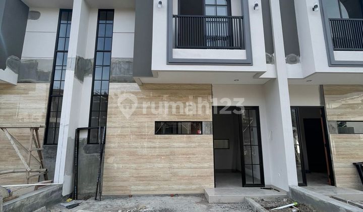 Rumah di Dekat Manukan (Pakal) Stock Hampir Habis. Segera Cek Lokasi Sebelum Kehabisan.