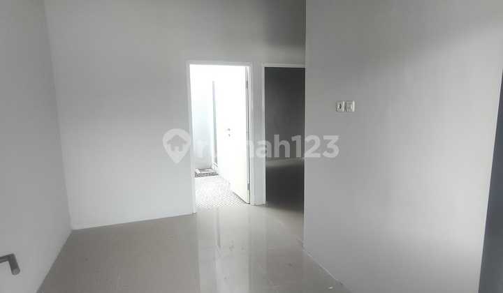 Rumah Wiyung Surabaya Paling Murah. Tanah Luas. Serah Terima Cepat. Segera Hanya 3 Unit !!! 2