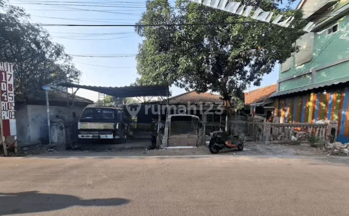 Dijual Rumah 3KT 436m² di Jl Darussalam I Tangerang 2