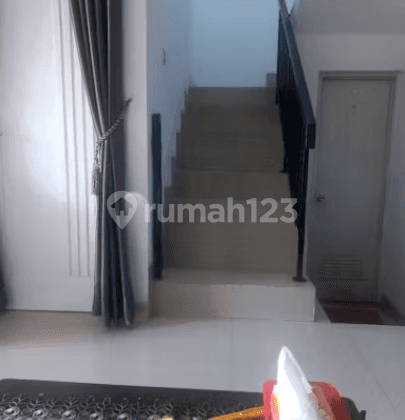 Dijual Rumah 3 Kamar Tidur Siap Huni di Magnolia Kota Tangerang 2