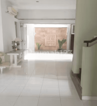 Dijual Rumah Pada di Jln Emeralda Citra Ii Hook 2