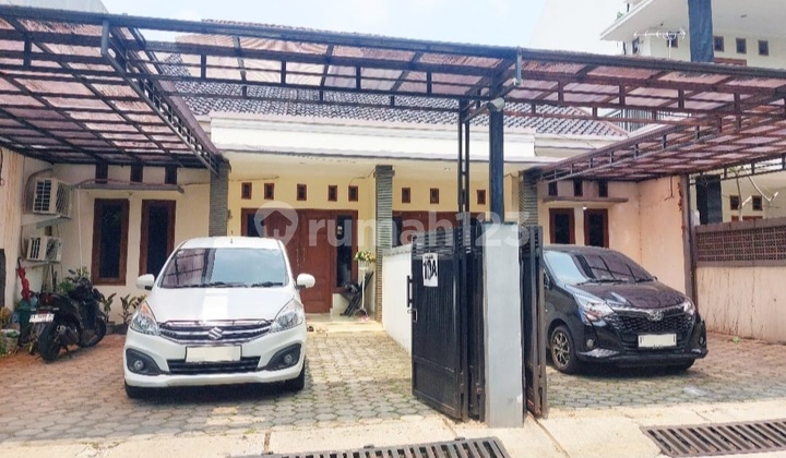 Rumah Dekat MRT Dalam Perumahan