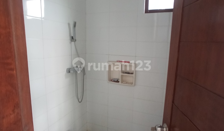 For rent/disewakan rumah semi vila near kerobokan dan canggu 18