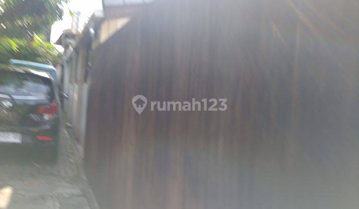 Freehold/for sale 2 are 3 bedroom house in Padangsambian near Kerobokan 2