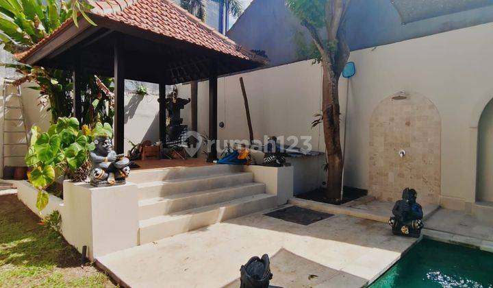 For rent/rent 3 bedroom villa Pengiyasan Sanur 2