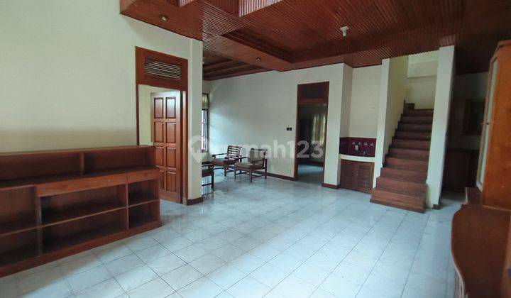 For Rent/Lease 5 Are , 6br House In Sidakarya Near Sanur 2