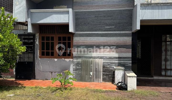 Dijual Rumah Tua Hitung Tanah di Permata Meruya 2