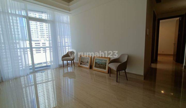 Nice 2BR Apt With Strategic Location At South Hills Kuningan 1