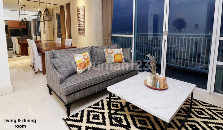 Nice 3-Bedroom Apartment with a Strategic Location at Essence Darmawangsa Nice 3-Bedroom Apartment with a Strategic Location at Essence Darmawangsa